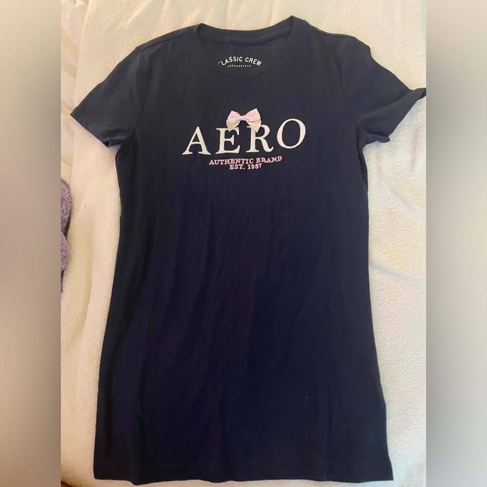Aeropostale Navy Blue Tee with Pink Bow